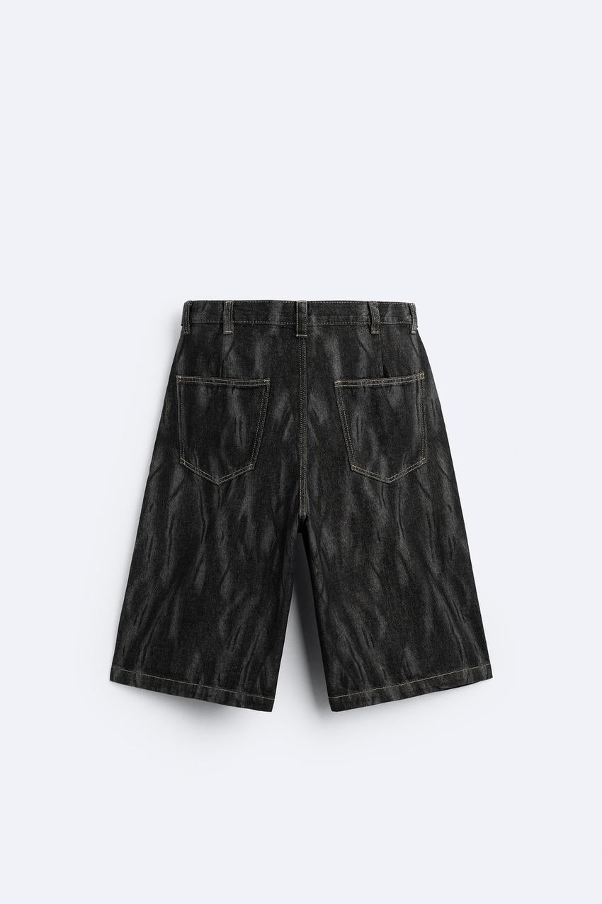 LASER PRINT BERMUDA SHORTS