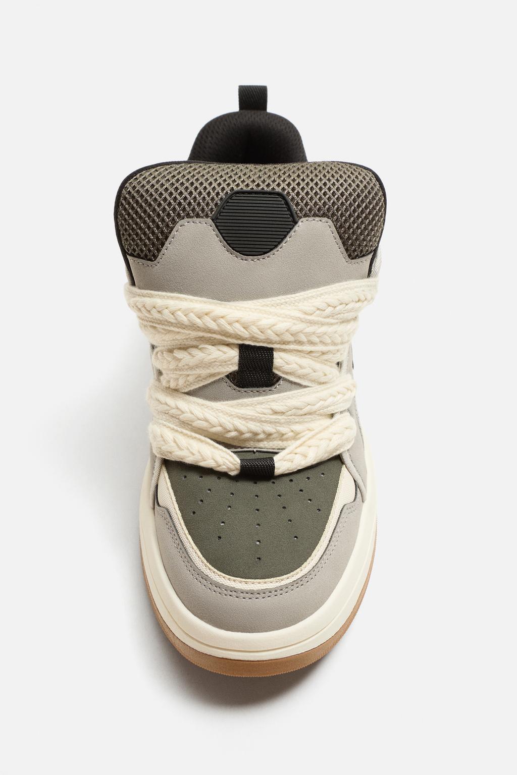 SKATE TRAINERS