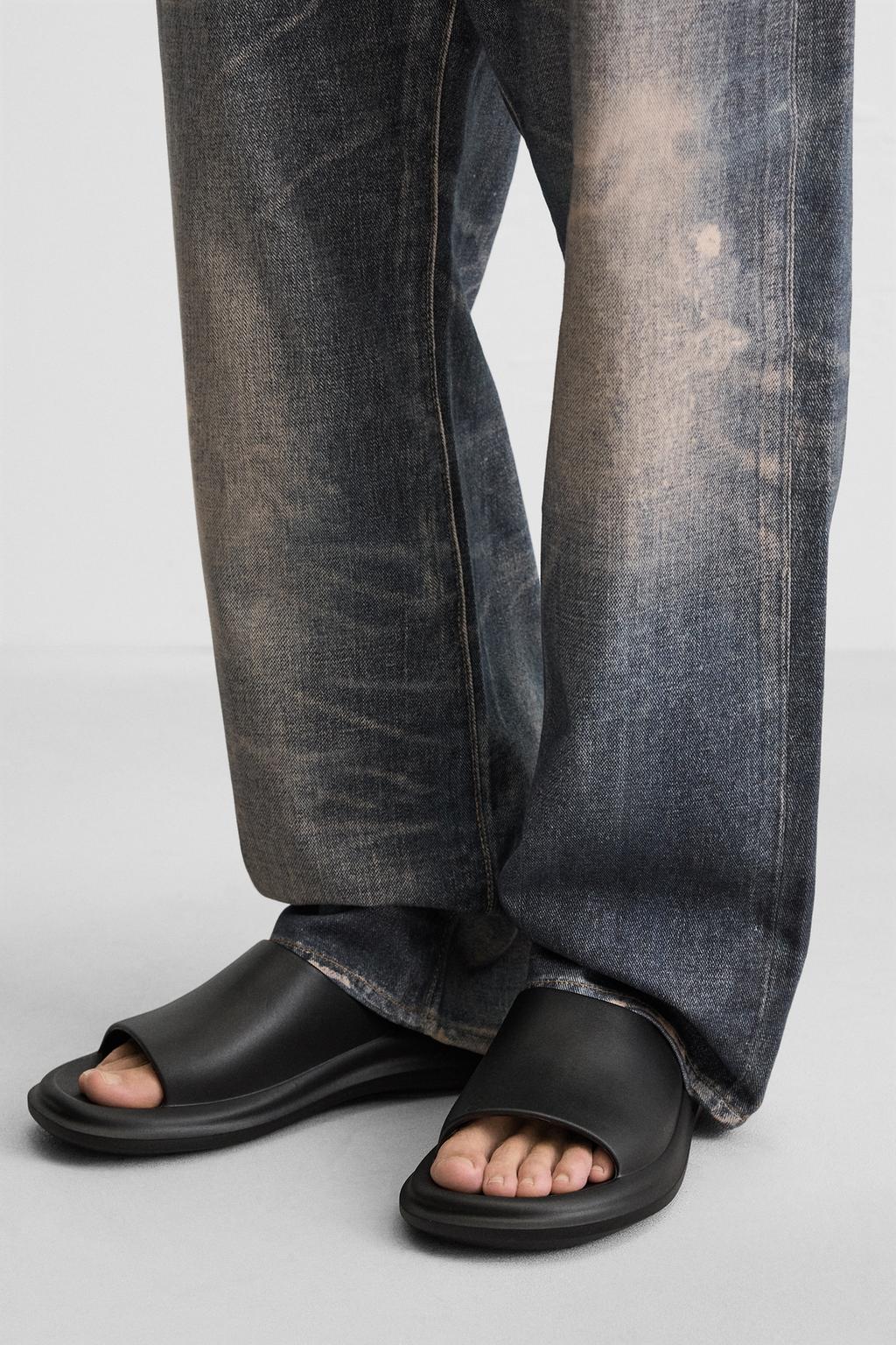 CHUNKY POOL SLIDERS