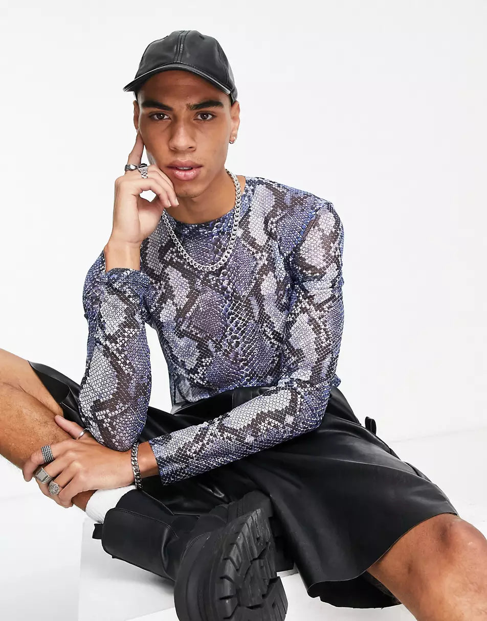 MUSCLE LONG SLEEVE T-SHIRT IN BLUE ANIMAL PRINT MESH