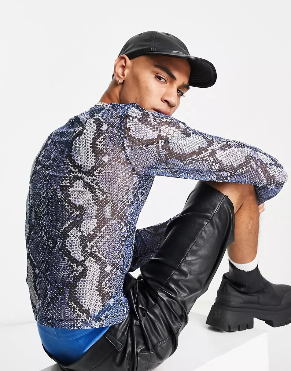 MUSCLE LONG SLEEVE T-SHIRT IN BLUE ANIMAL PRINT MESH