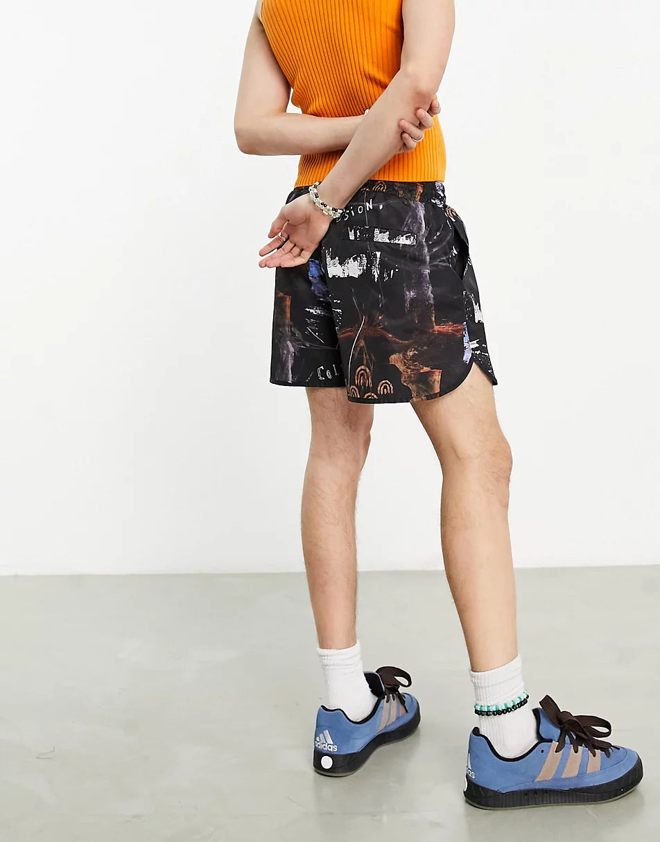 SHORTER LENGTH PRINTED SWIM SHORT MULTI
