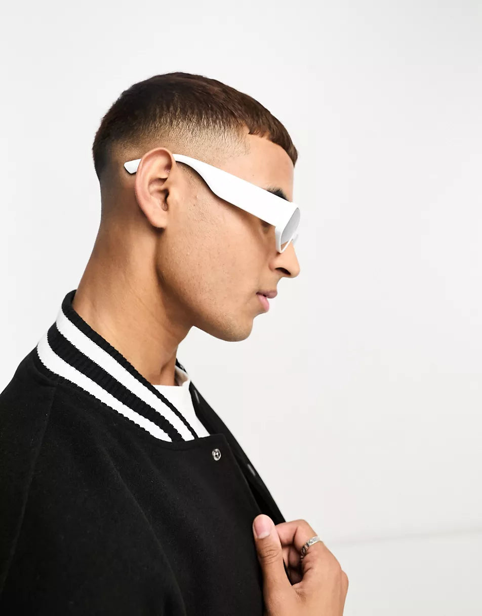 NARROW SQUARE SUNGLASSES IN WHITE