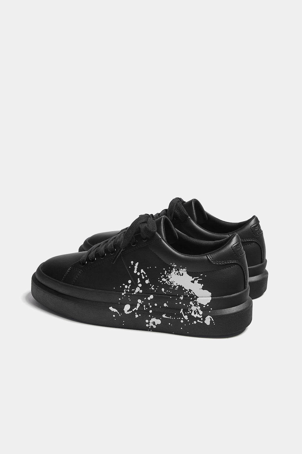CHUNKY TRAINERS