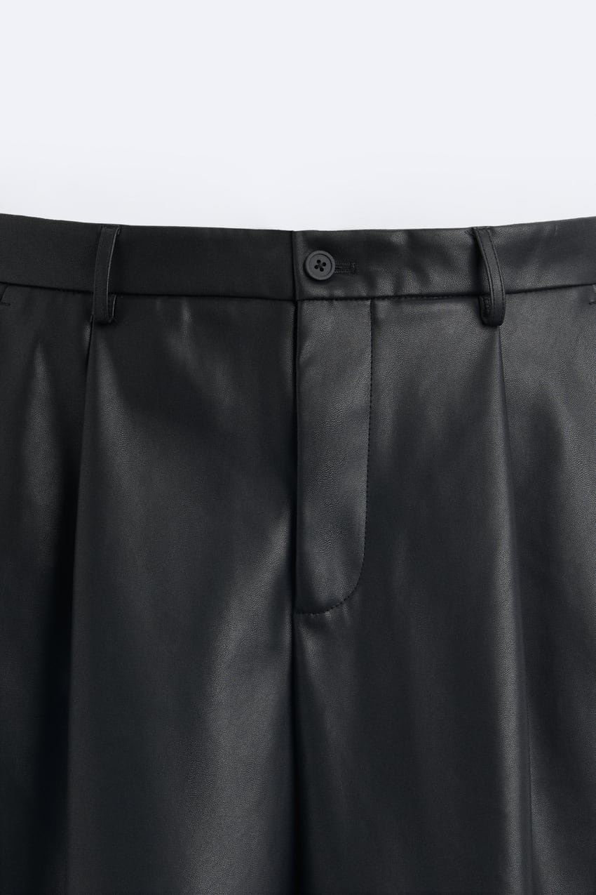 FAUX LEATHER BERMUDA SHORTS