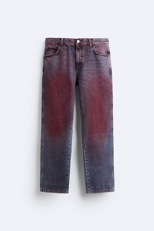 STRAIGHT FIT SPRAY JEANS