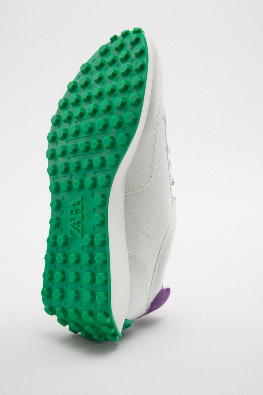 RUNNING STYLE TRAINERS