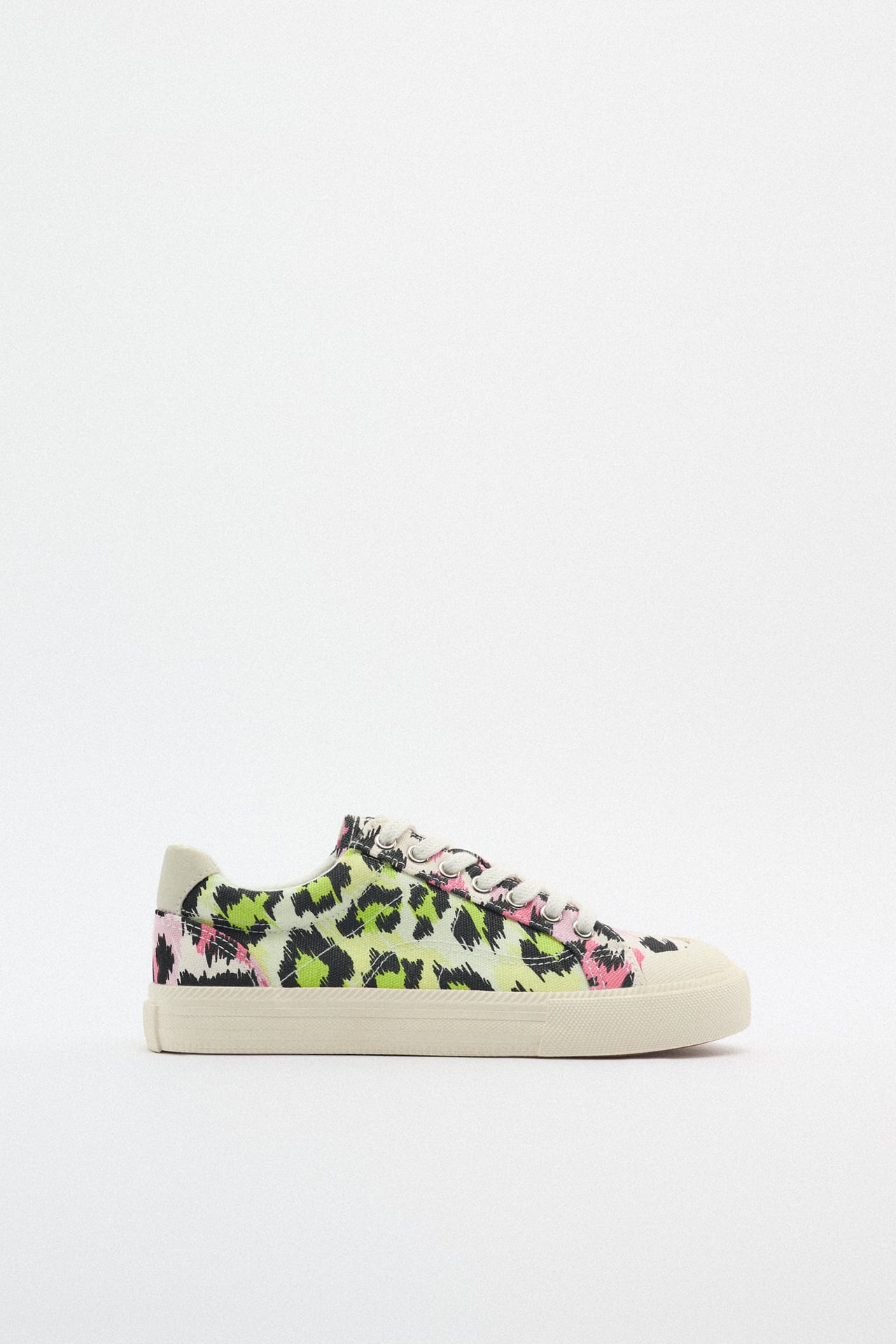ANIMAL PRINT FABRIC TRAINERS