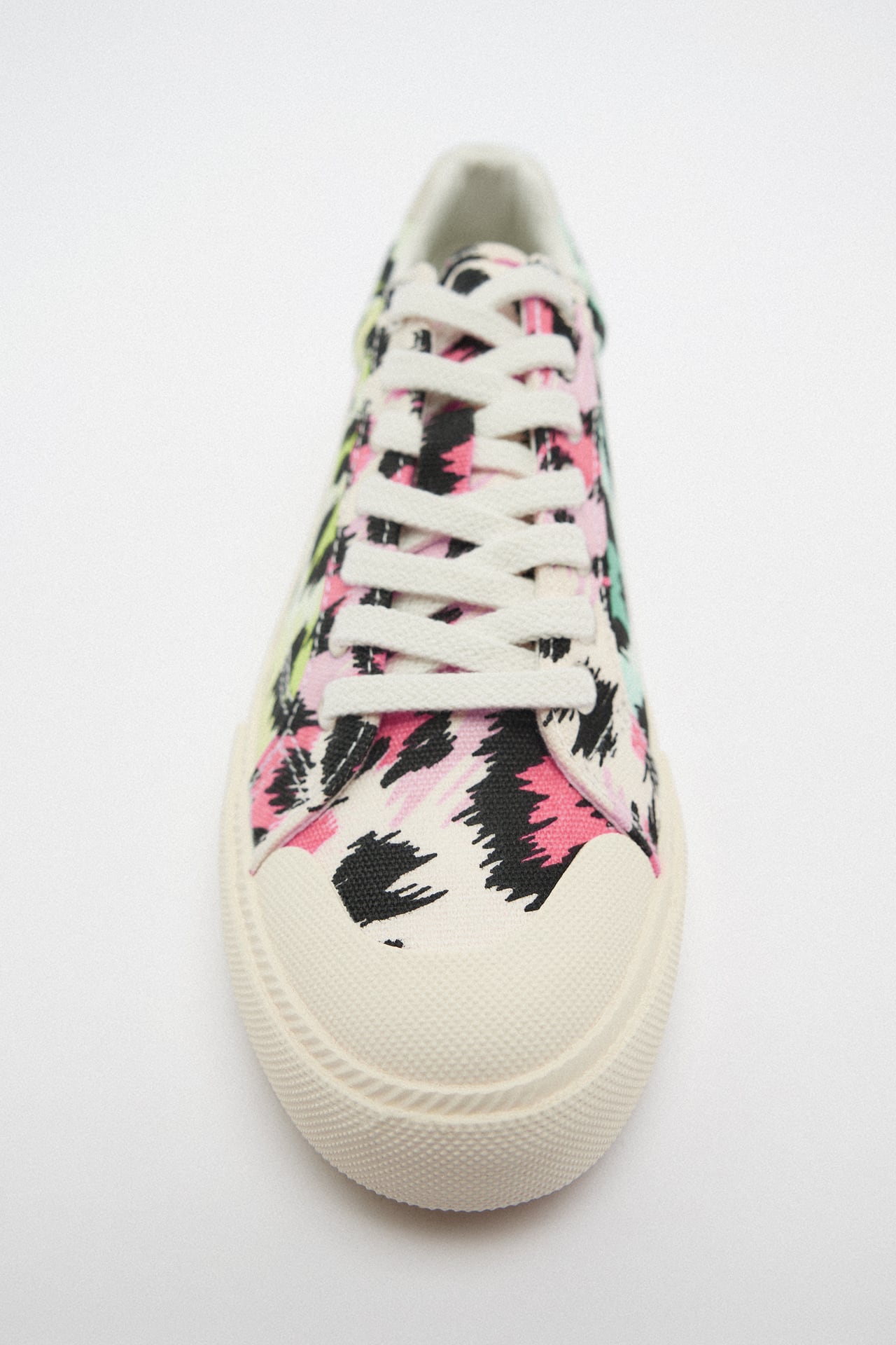 ANIMAL PRINT FABRIC TRAINERS