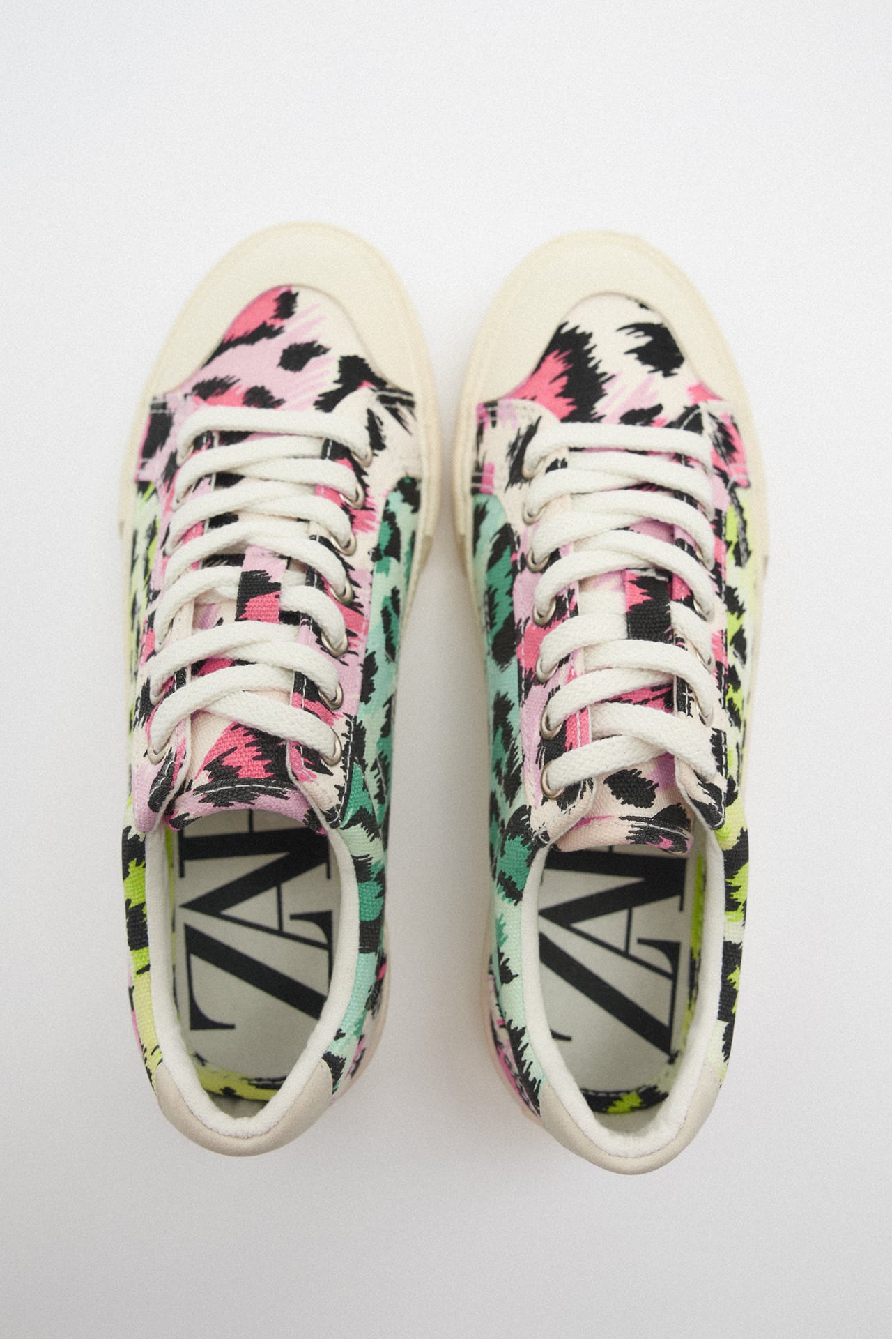 ANIMAL PRINT FABRIC TRAINERS