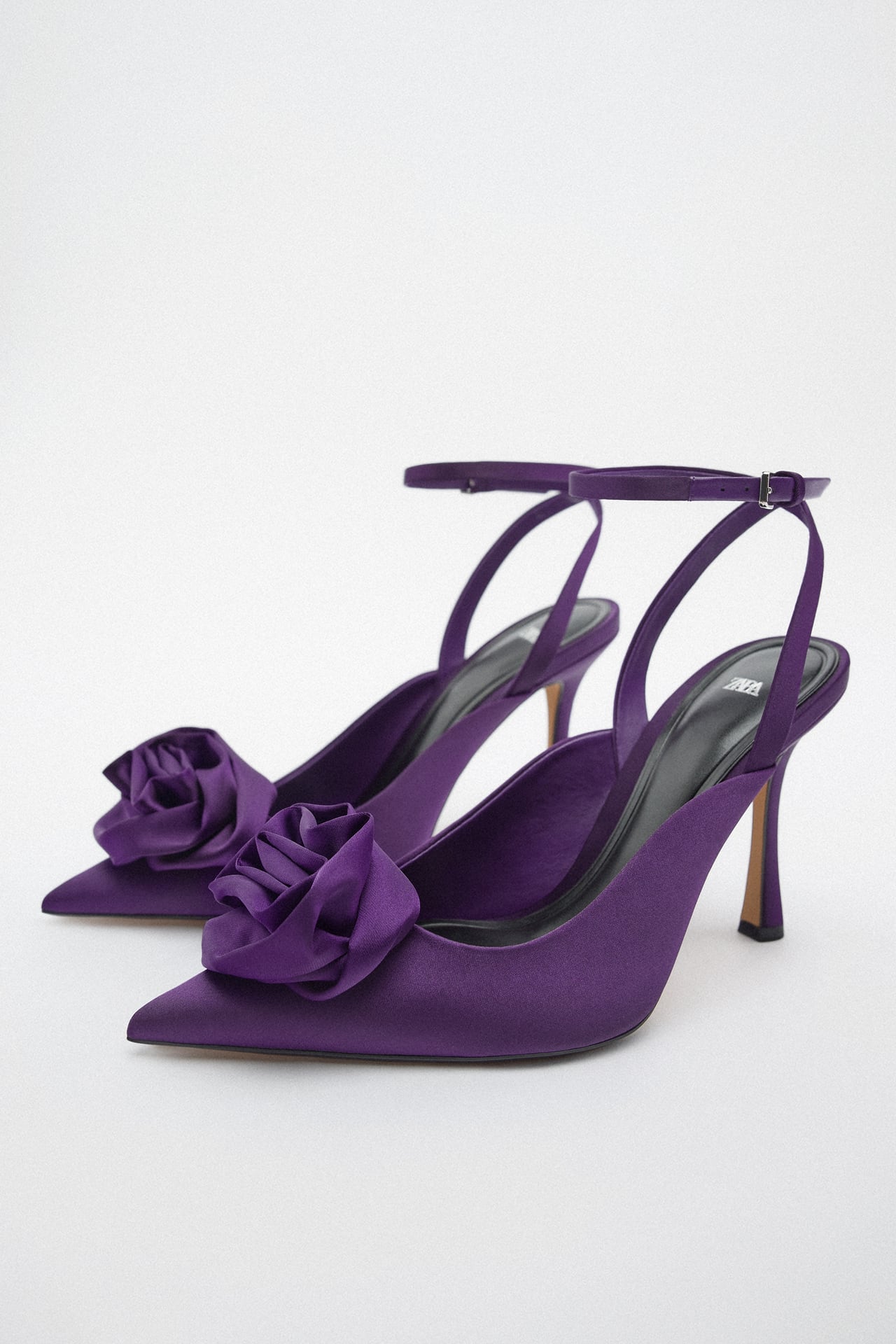 HEELED SHOES WITH FLOWER