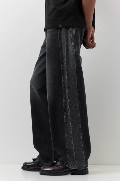 BALLOON FIT JEANS
