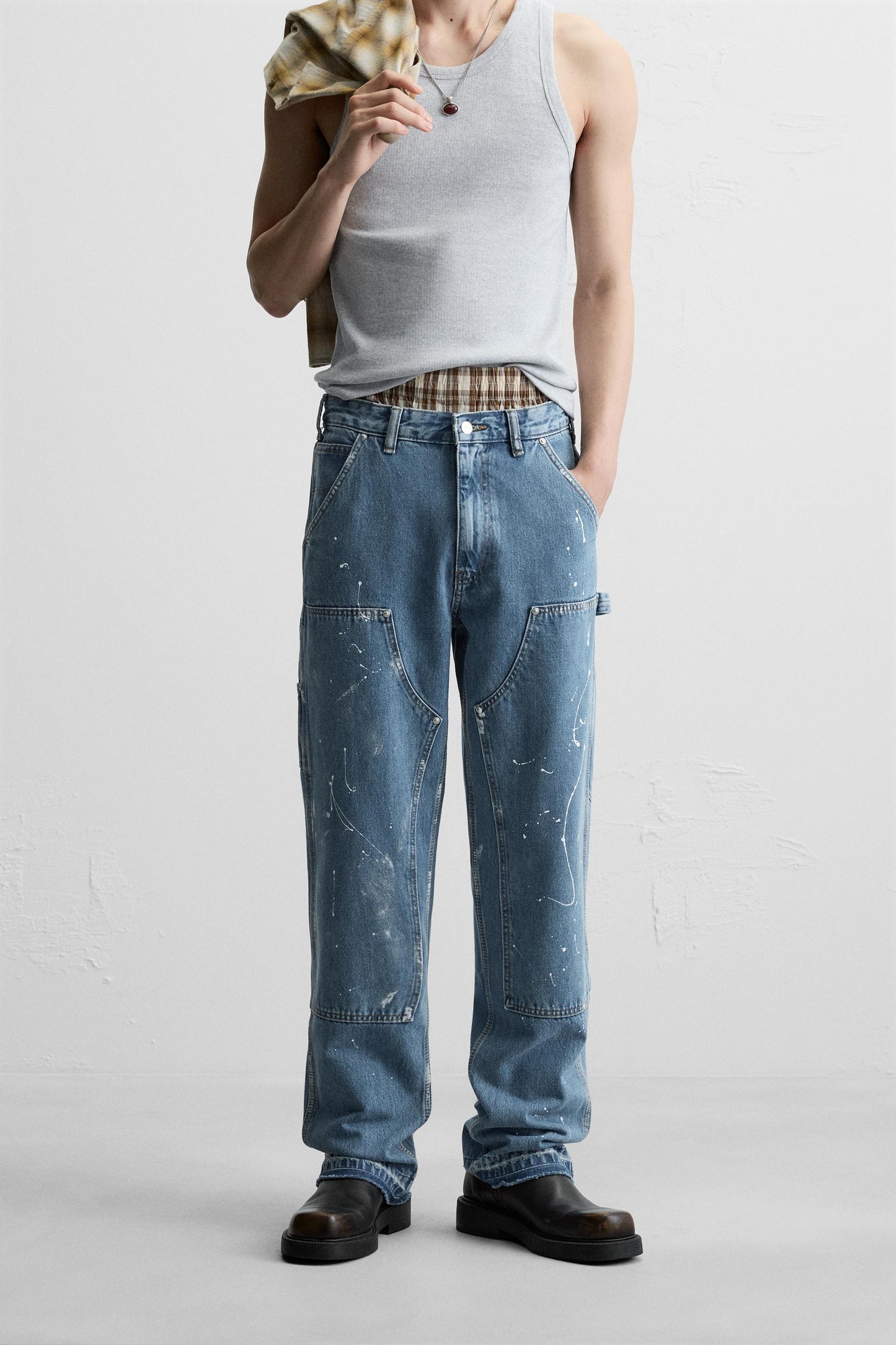 RELAXED FIT CARPENTER JEANS