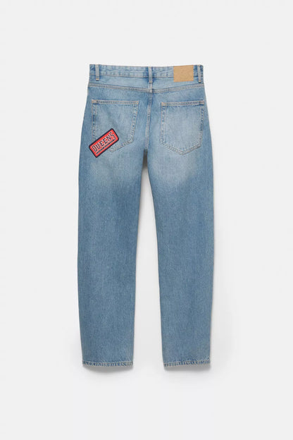 STRAIGHT LEG JEANS WITH PATCHES