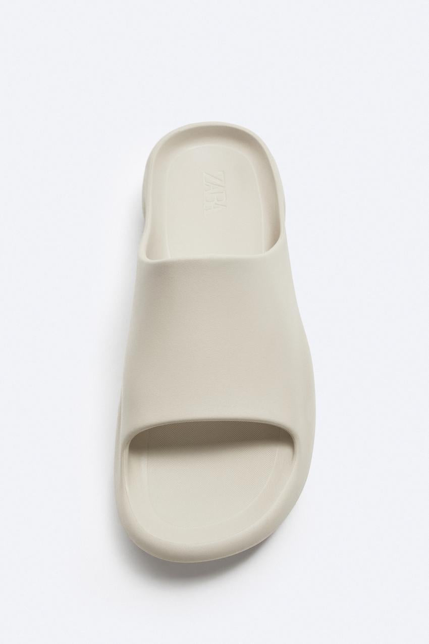 BEACH SANDALS