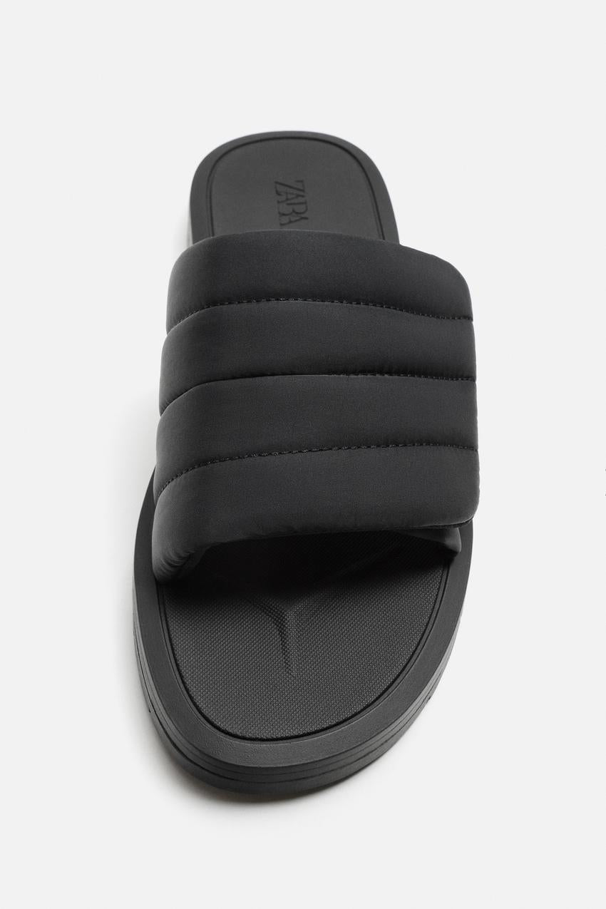 QUILTED SLIDER SANDALS