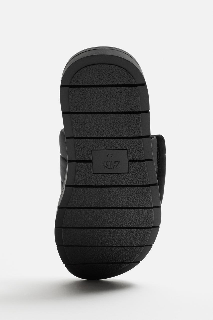 QUILTED SLIDER SANDALS