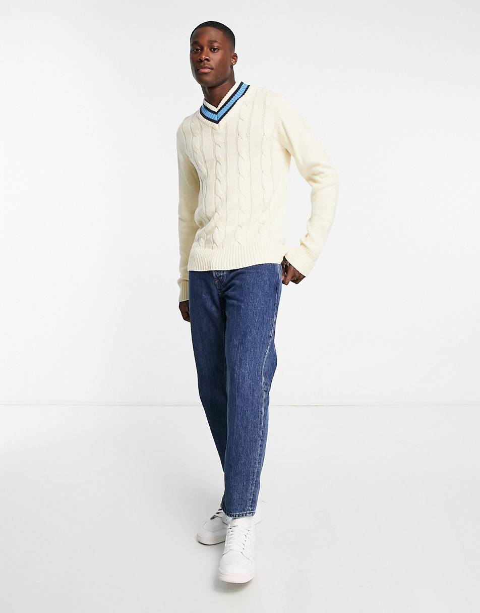 CABLE KNIT CRICKET JUMPER IN ECRU
