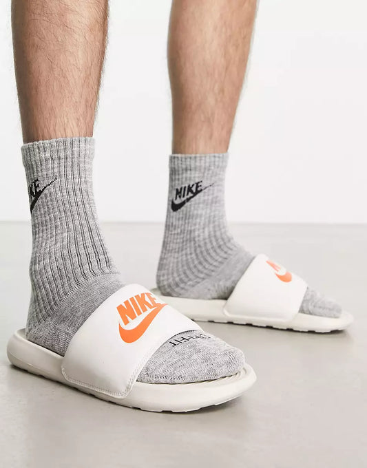 NIKE BENASSI JDI Orijo .ng