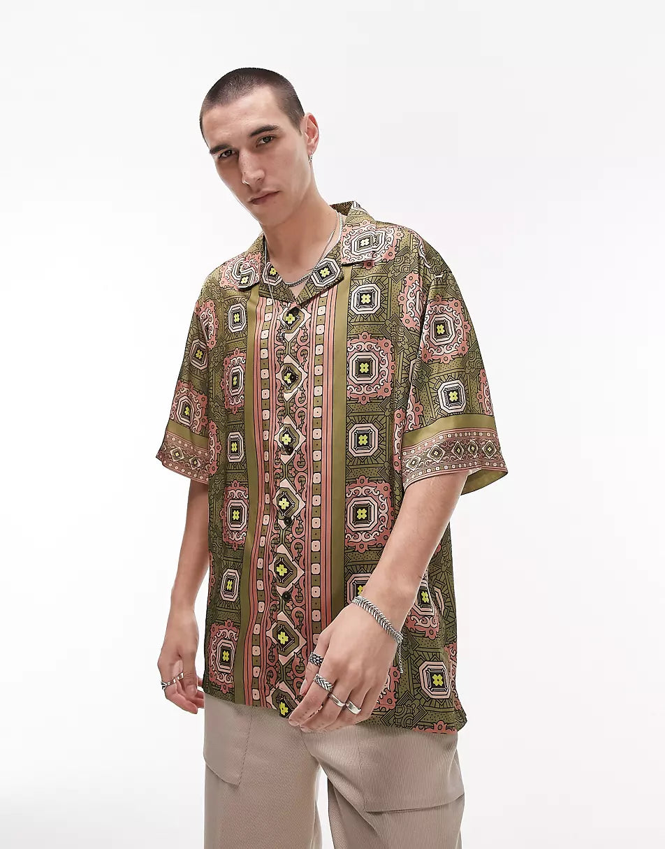 SHORT SLEEVE RELAXED TILE SATIN PRINTED SHIRT