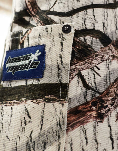OVERSIZED CAMO PRINT SHORTS IN MULTI