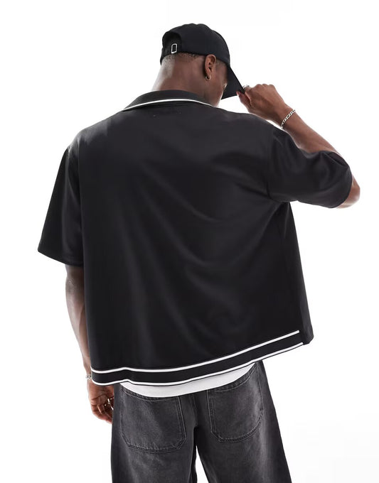 SPORTS TIPPED COLLAR SHIRT IN BLACK