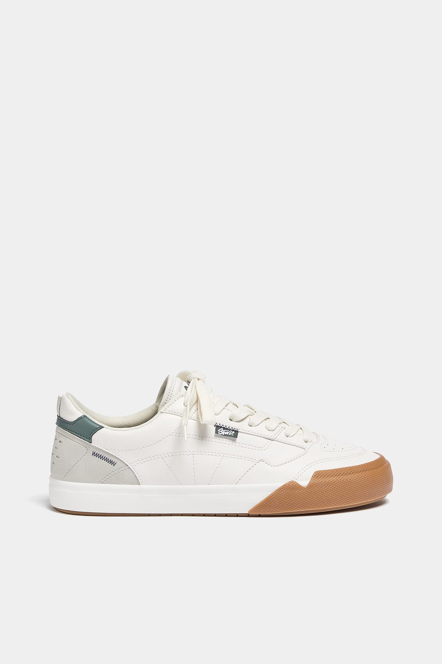 CONTRAST RETRO TRAINERS