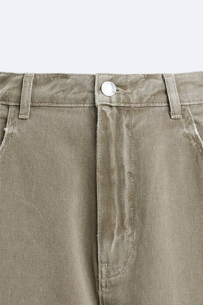 RELAXED FIT JEANS