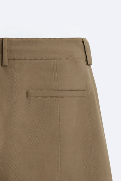 TEXTURED TROUSERS WITH SEAMS