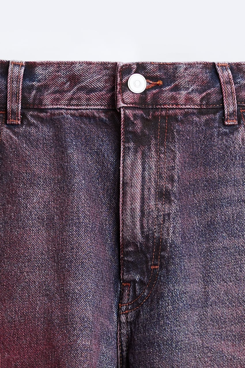 STRAIGHT FIT SPRAY JEANS