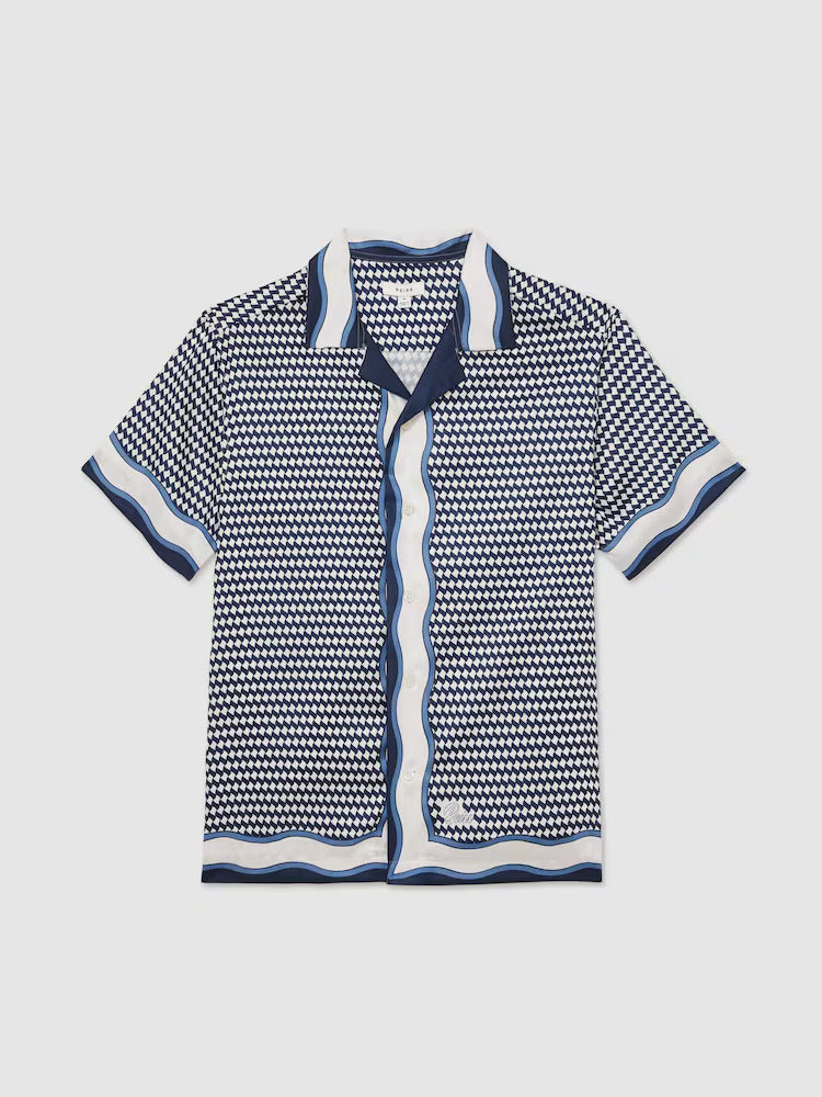 GEOMETRIC-PRINT CUBAN-COLLAR SHIRT