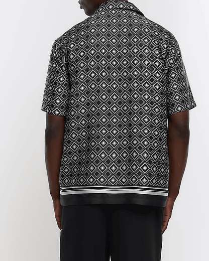 BLACK REGULAR FIT GEO PRINT REVERE SHIRT