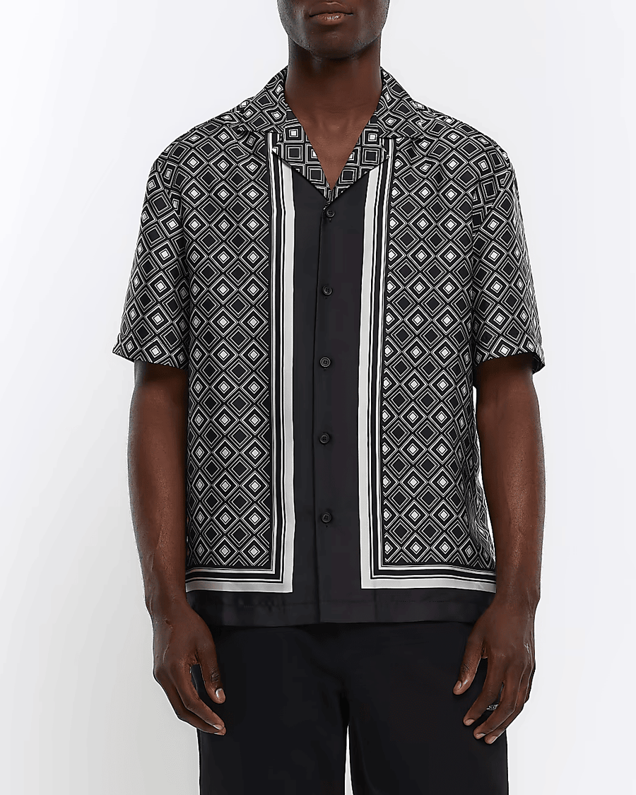 BLACK REGULAR FIT GEO PRINT REVERE SHIRT