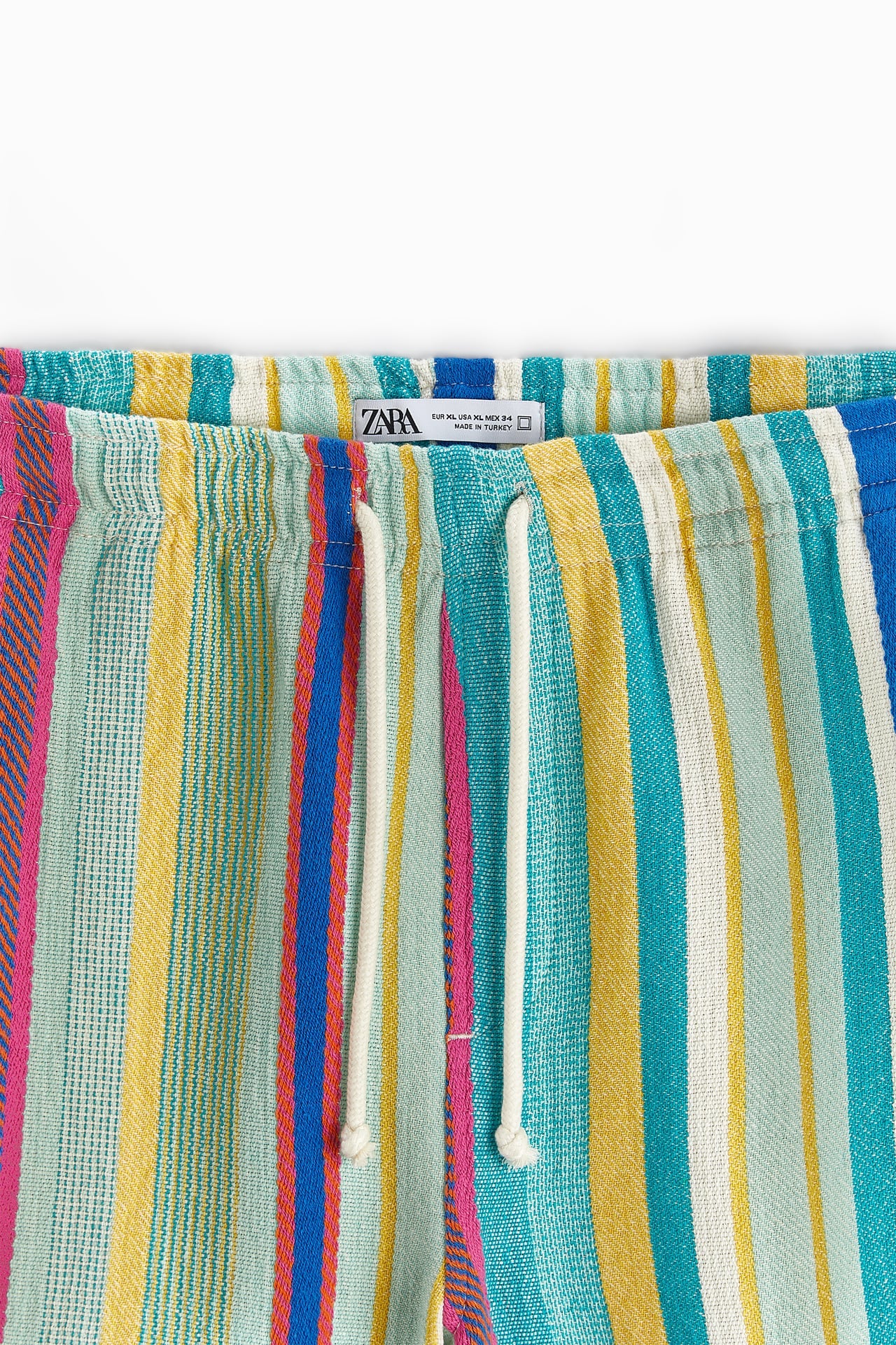 STRIPED JACQUARD BERMUDA SHORTS STRIPED