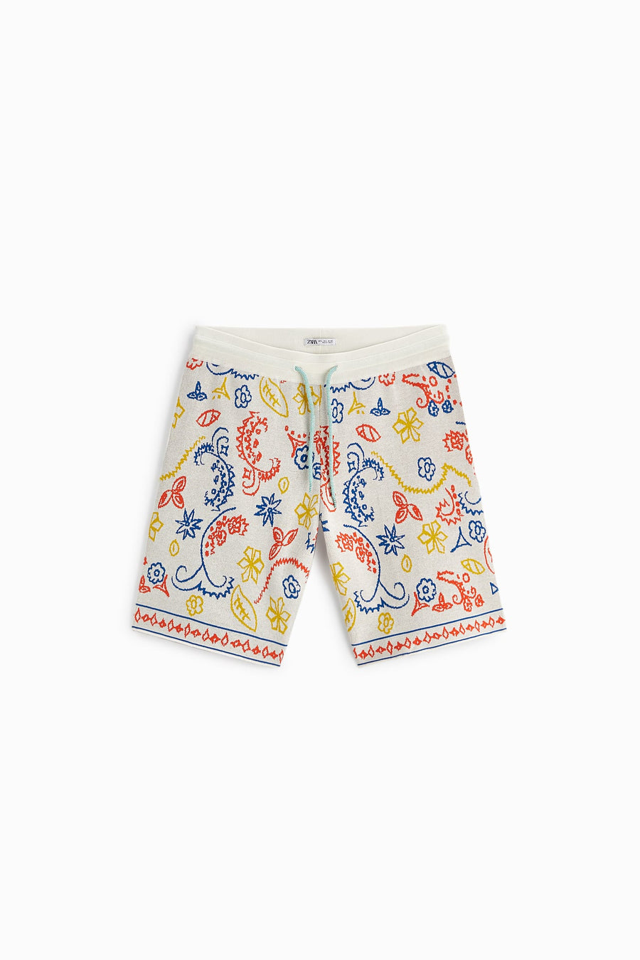 Abstract jacquard shorts, Knit Bermuda shorts, Menswear, Summer shorts, Fashion shorts, Printed shorts, Casual shorts, Designer shorts, Zara shorts, Compact fabric shorts,