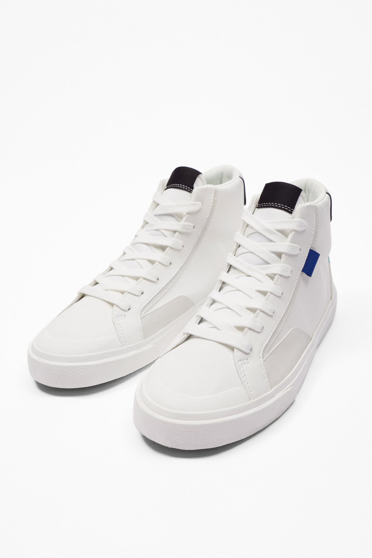 RETRO HIGH-TOP SNEAKERS